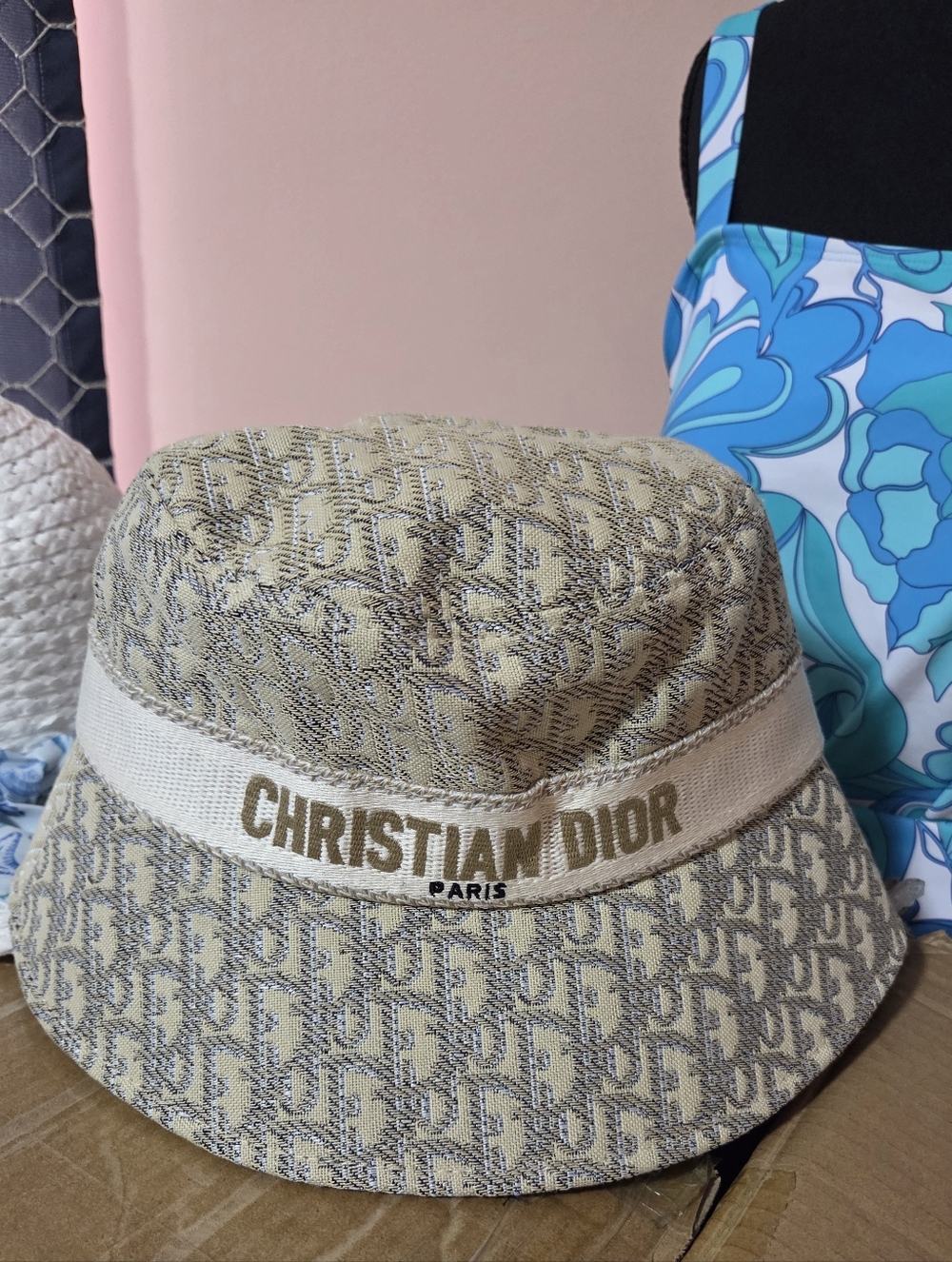 Dior Yellow Cotton Bucket Hat with Logo - Picture 3 of 4